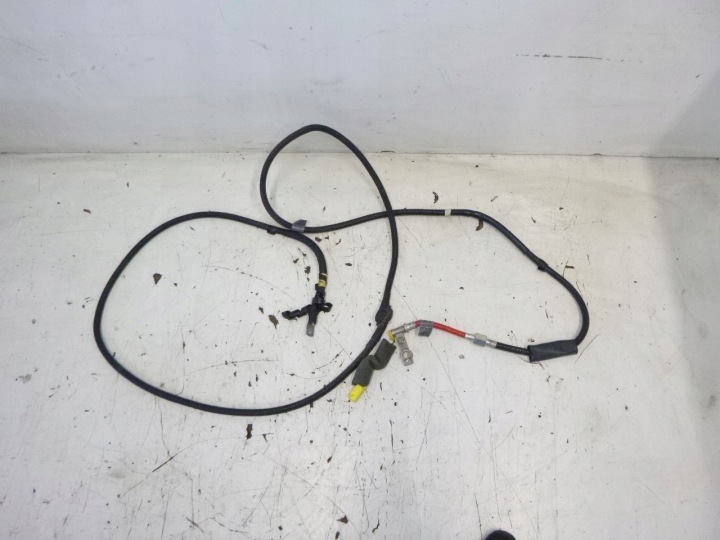 BORNE POSITIF PIROTECHNICZNA VW LUPO 1.2TDI