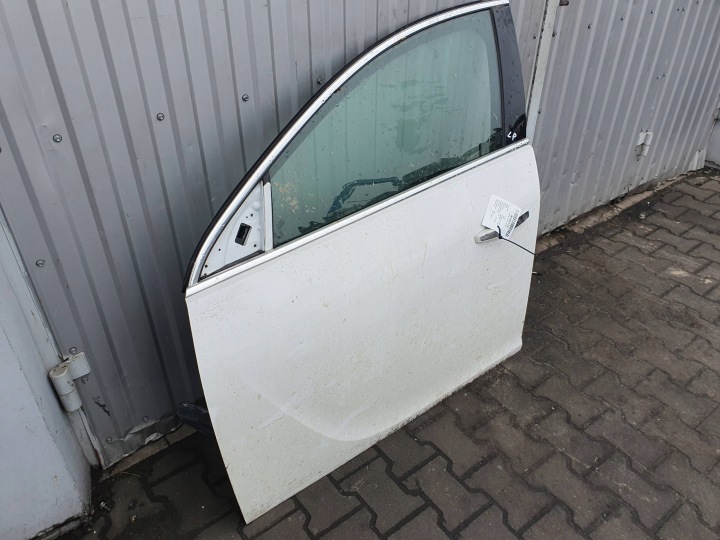 dveře levé předek GAZ Z40R LIFT OPEL INSIGNIA A LIFT