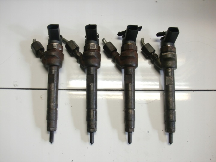 MINI COOPER R55 R56 R60 1.6 D N47C16A nozzle nozzles 0445110401 8506902