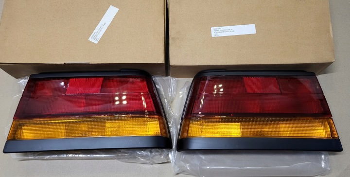 light rear right left NISSAN SUNNY N13 4D 1986-1991