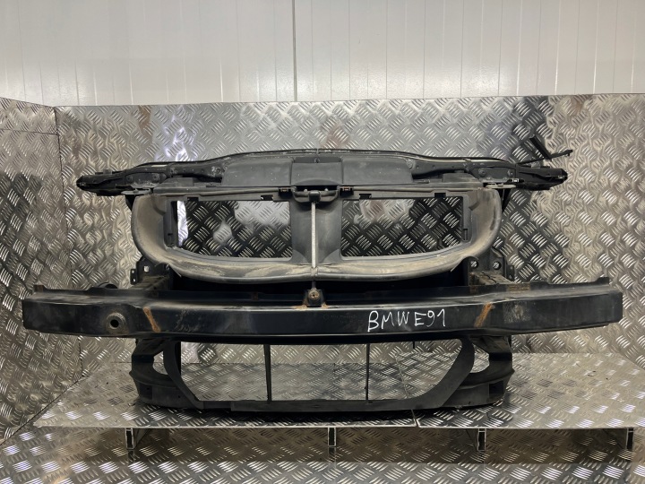 Schlossträger träger Versteifung BMW E91 51117146645 2.0 D