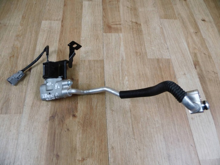 Lexus Toyota valve rozprezny of the air conditioning 88690-42100