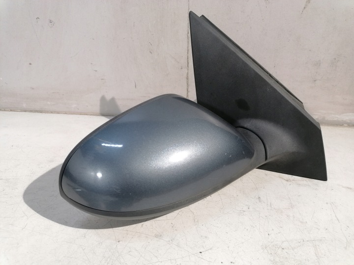 Lancia Ypsilon II SPECCHIETTO RETROVISORE Destro manuale 600
