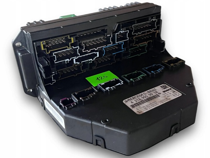 MERCEDES E KLASA W212 compartment of fuses 2129009908 !M