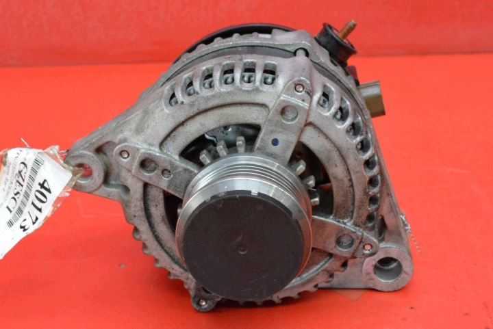 alternator STX100130R TOYOTA RAV4 2 II 2.0 D-4D 116 KM 00-03