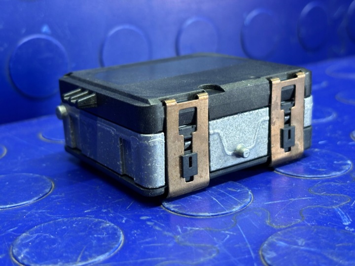 AUDI A5 F5 A4 B9 ASSISTANT ORIGINALE 4M0907590 7