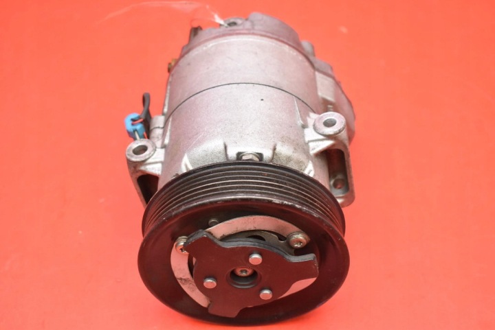 Compresseur Pompe Climatisateur air conditionné TSP0155966 OPEL MERIVA B 1.4 TWINPORT 101 KM