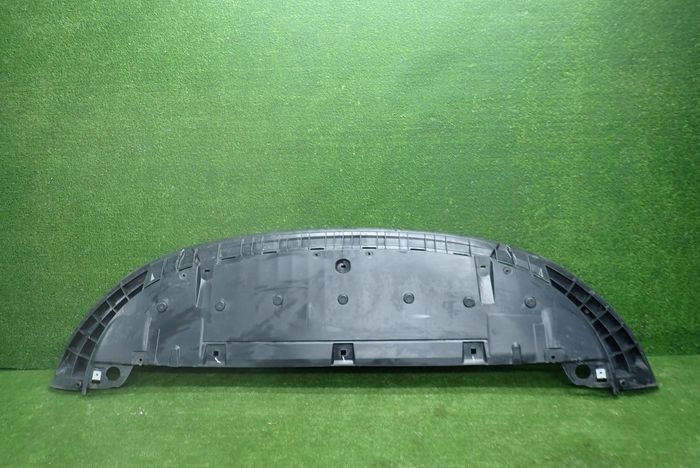MERCEDES W243 243 EQB fedél fedél pod lökhárító A2438855303