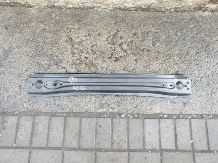 TOYOTA COROLLA E21 18- TRAVERSA paraurti posteriore