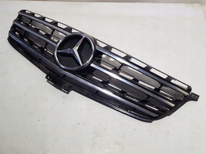 Grill Kühlergrill Grill des Kühlers MERCEDES ML W166 LOGO EMBLEMAT GWIAZDA