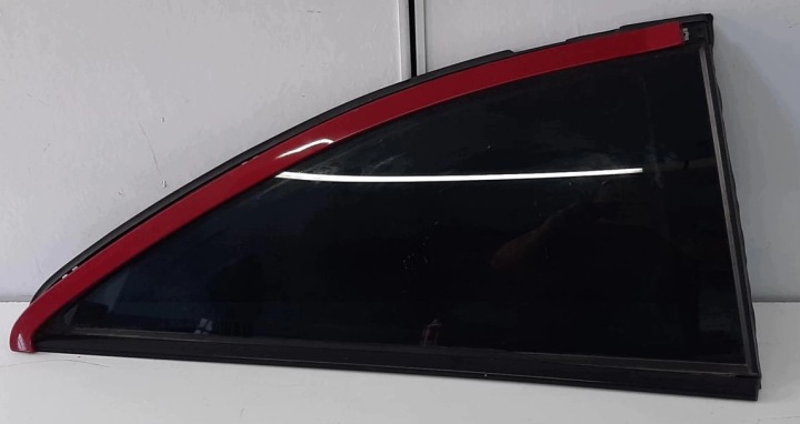 MERCEDES CLC W203 FENSTER des Kotflügels rechts heck CIEMNA PRZYCIEMNIANA