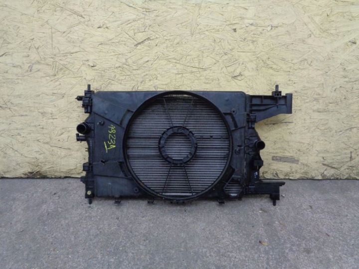 OPEL ASTRA IV 4 J LIFT 1.6 Radiatore motore usato