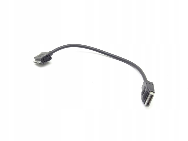 KABEL vedení AUDIO IPOD MERCEDES CLS W218 A0028272104