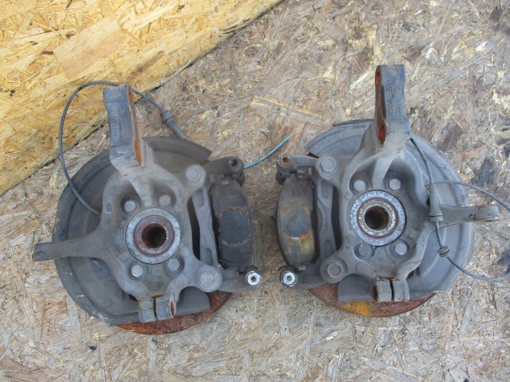Achsschenkel Radnabe Radlager vorne rechts links Nissan Juke F15 10