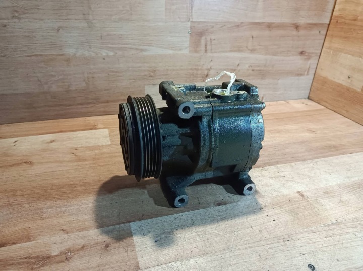 compressor of the air conditioning Fiat Punto 1999-2000 Fiat 1.2 5A7875000