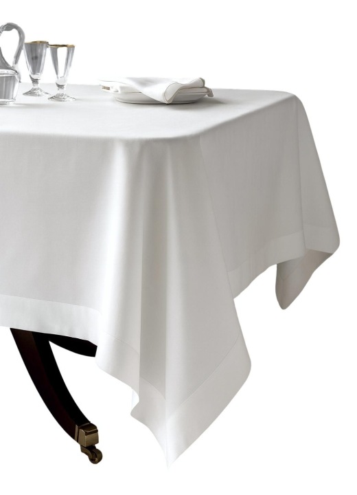 Bílý ubrus 140x220 odolný vůči skvrnám, vánoční Elegantní, Stylový Pl
