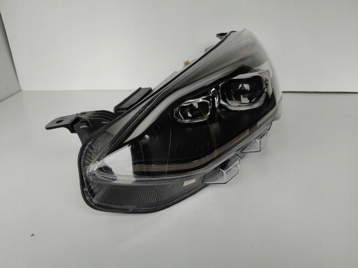 Licht links REFLEKTOR FORD FOCUS MK4 18- FULL LED