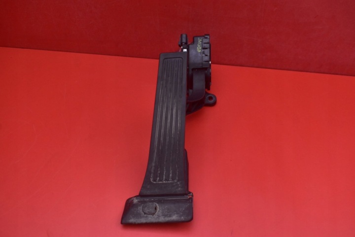 Potenziometro Pedale pedaliera acceleratore EU DH327272S000 HYUNDAI IX35 1.7 CRDI 115 KM 09-13