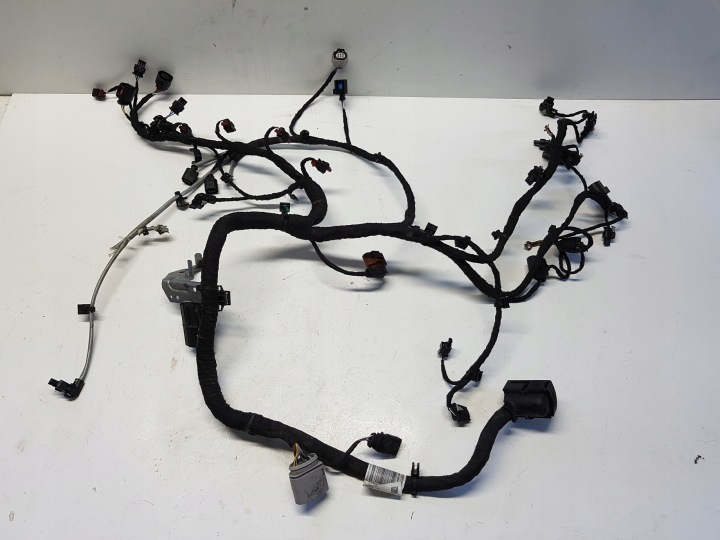 SEAT TARRACO bundle of the engine 05E972627L