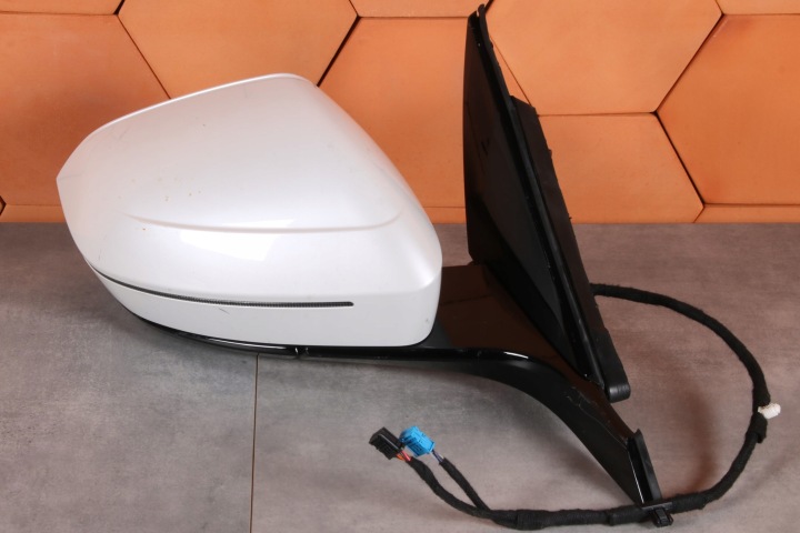 BMW G60 G61 G70 specchietto retrovisore destro supporto scatola indicatore direzione NAPED 5A292C7