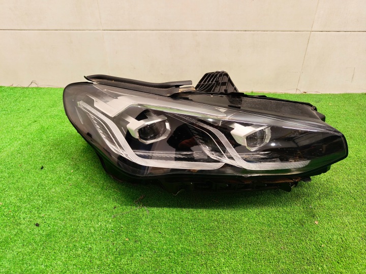 BMW 2 U06 light front right EU FULL LED 5A42248