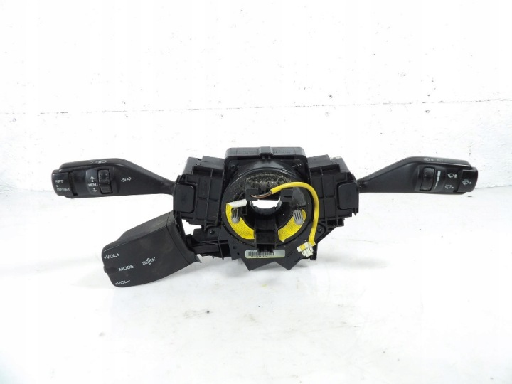 FORD FOCUS MK2 steering wheel levers and controls 4M5T-13N064-HH
