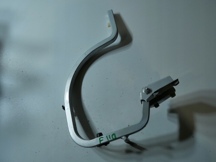 VW JETTA Scharnier heckklappe POKRYWY links 5C6827301E