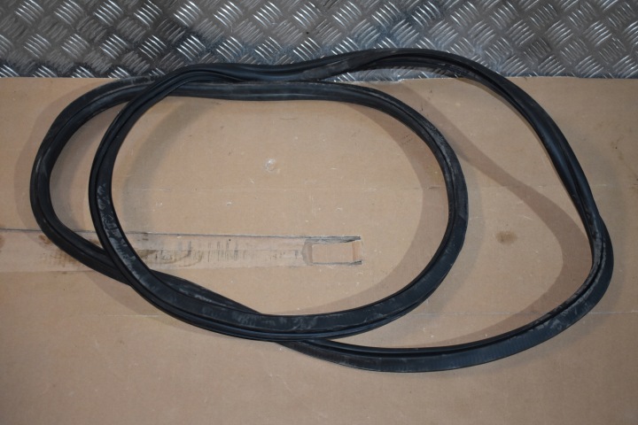parfait état joint portière arrière arrière BMW G05 1