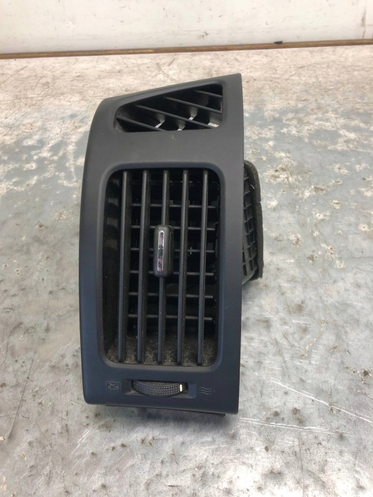 BOCCHETTA ARIA ANTERIORE sinistra HYUNDAI I30 97480-2R000