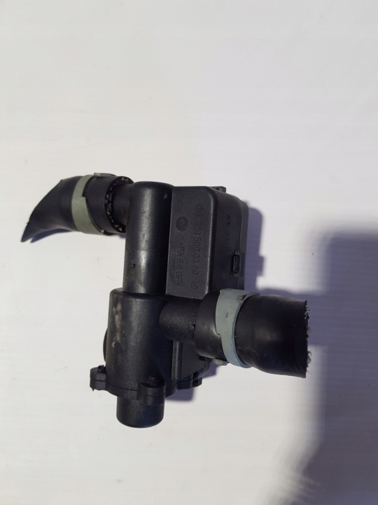 MERCEDES W251 pump circulation of water A2515000340