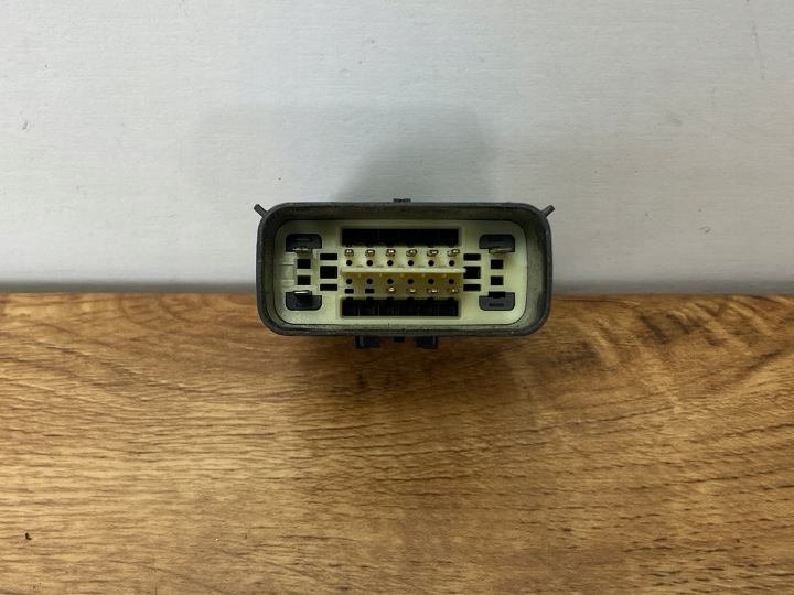 Connector Contact kostka swiatla radar Sitze Ford/Dodge/Jeep/Chevrolet/RAM GM