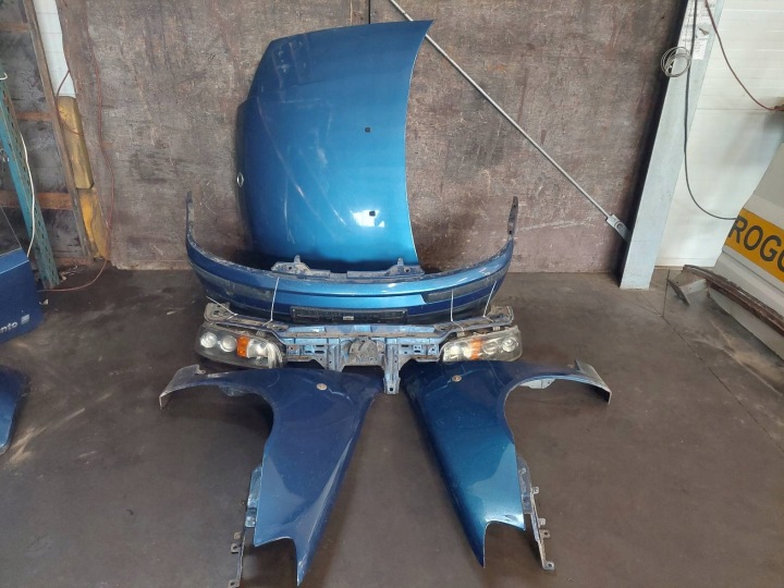 completo Anteriore cofano Paraurti FANALE FARO parafango FIAT PUNTO II 597