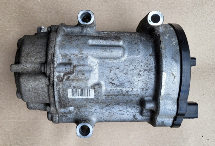 KOMPRESOR Pumpe Klimakompressor klimaanlage TOYOTA RAV4 V 2.5 HYBRYDA LEXUS ES 7