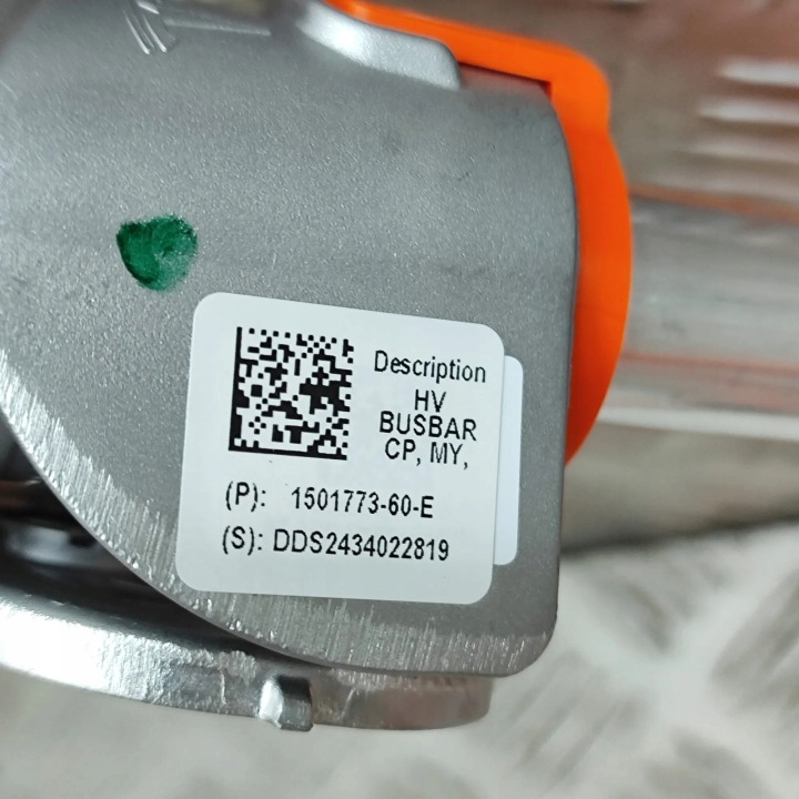 TESLA MODEL Y 150177360E 34574395 378kw 2025 8