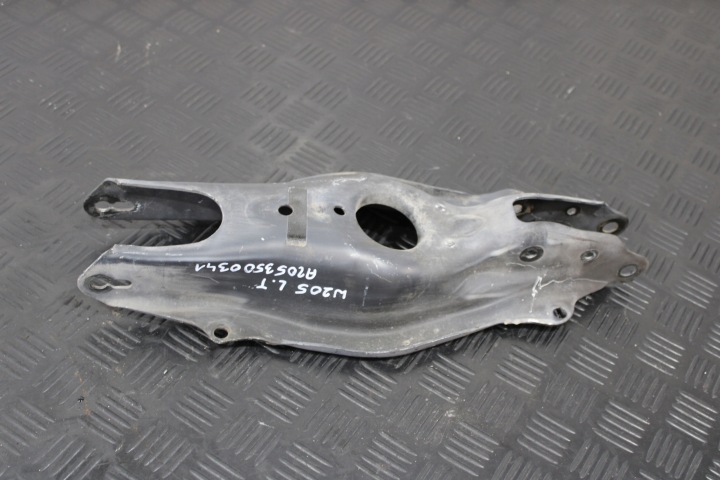 Petit bras Gauche Arrière A2053500341 MERCEDES C-KLASA W205 SB