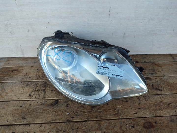light right front 1Q1941006B VW EOS