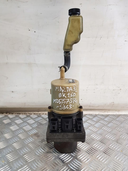 servo pumpa KOYO + spremnik MAZDA 3 i BK 1.6D 04r.