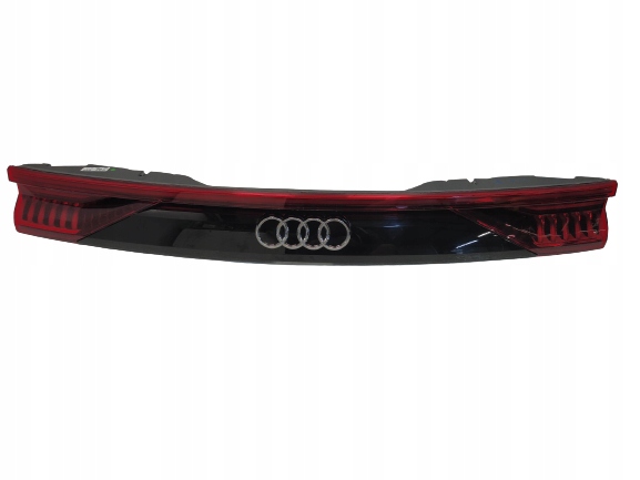 AUDI Q8 4M8 Licht Leuchte heck hinten Blende Schutzkappe heckklappe