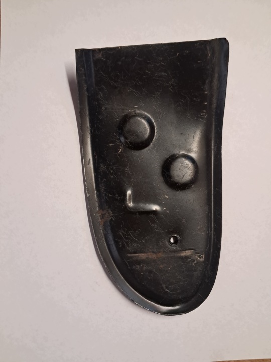 Versteifung links heck der Stoßstange MERCEDES W123 1238803316