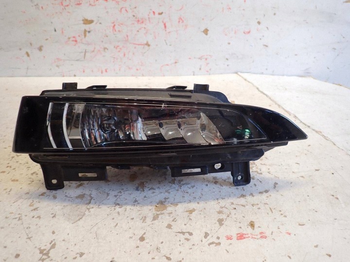 Nebelscheinwerfer rechts SKODA SCALA 2019- 657941700
