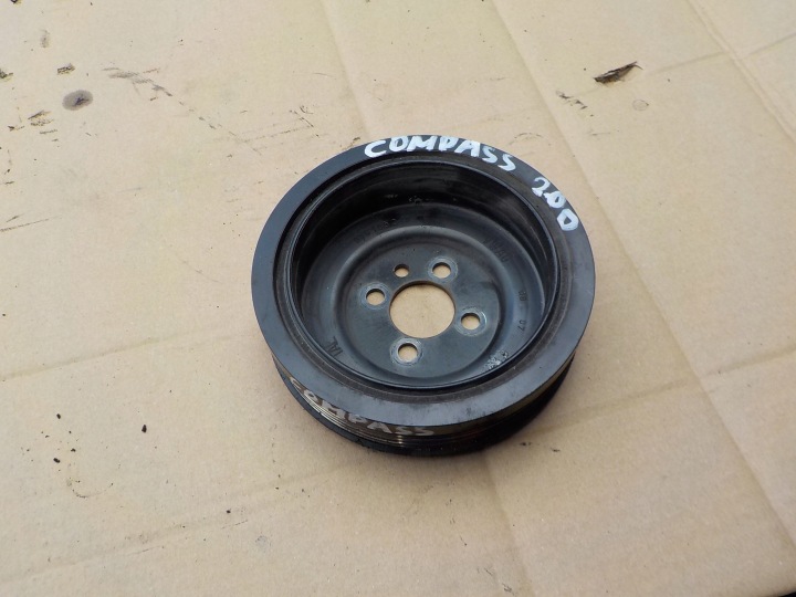 Poulie Arbre moteur jeep compass et 2,0 crd 2007r