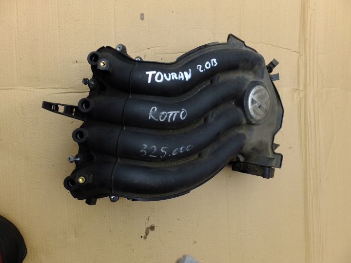 intake manifold vw touran and 2,0 B 06A133203BN