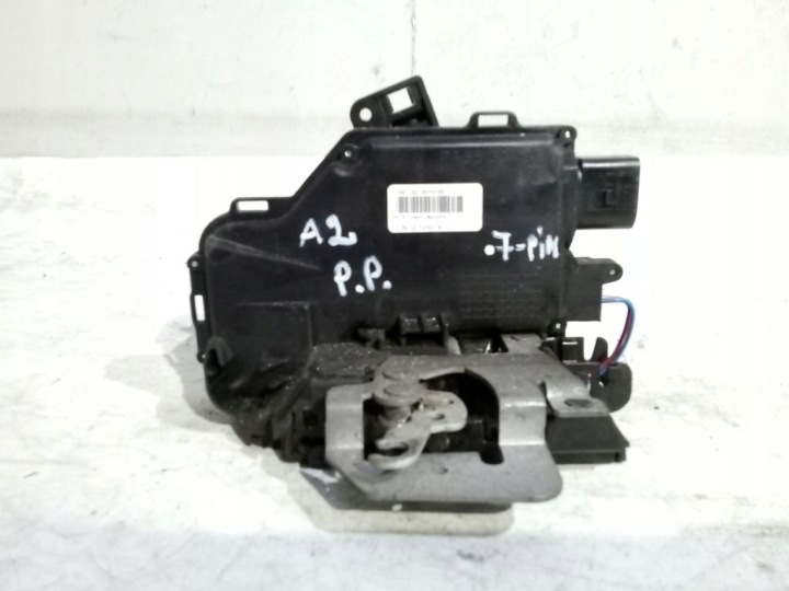 Audi A2 lock right front front 8Z1837016E 7PIN
