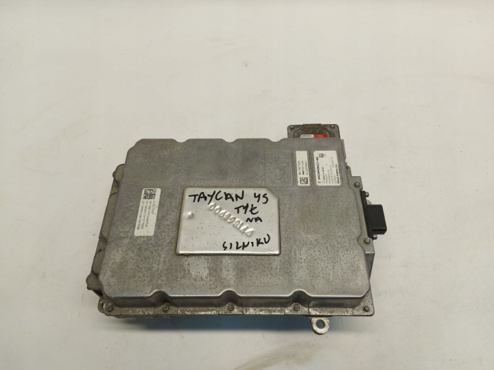 Porsche Taycan 4S 9J1 2022 Module Unité de contrôle Moteur Boîte de vitesse Arrière Arrière