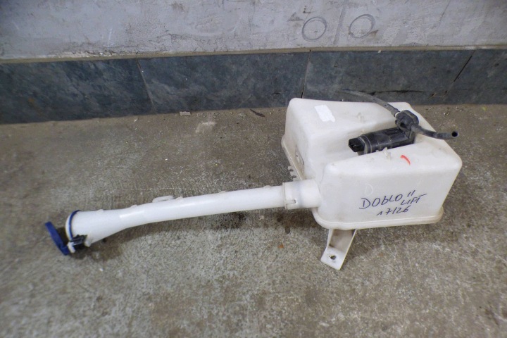 Fiat Doblo II LIFT nadrzka ostrekovacov 521406510E Original st.BDB