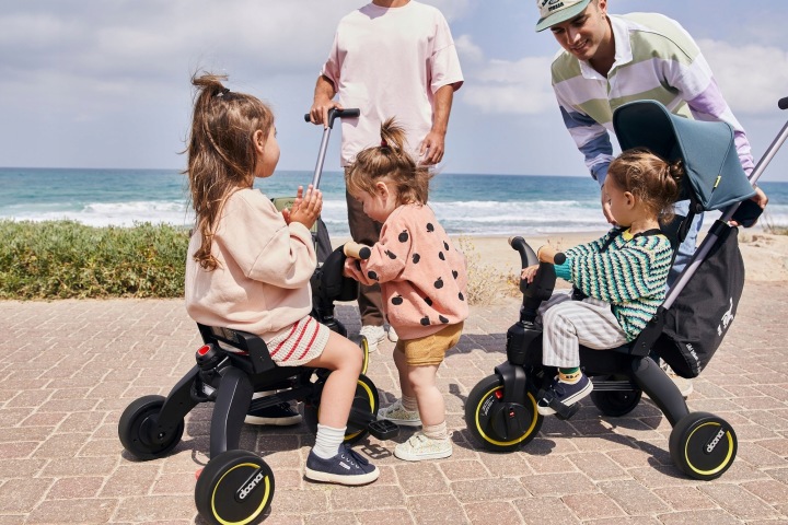 Doona Liki Trike S3 5 в 1 - складаний велосипед триколісний | Desert Зелений — фото 9