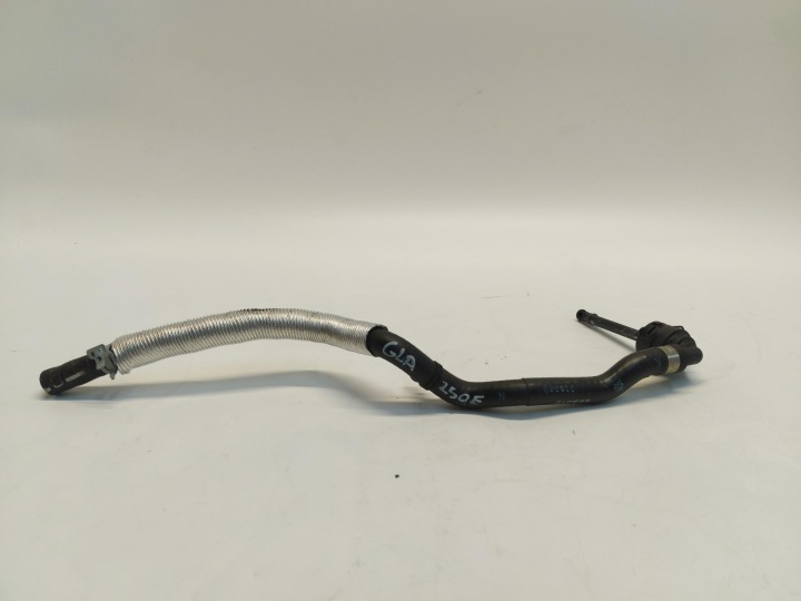Mercedes GLA 250e LIFT II H247 tubo Tubazione d’acqua A1775016502