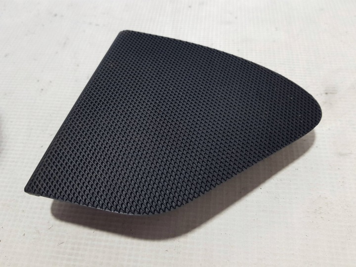 covering boczka of the speaker rear part side right Mercedes E W211 2117372488