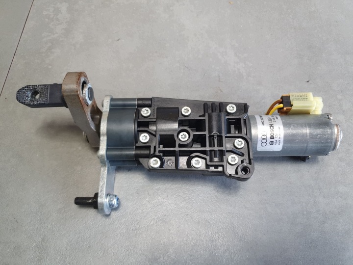 Audi Q7 4M Dämpfer elektrisch heckklappe links 4M0827851A
