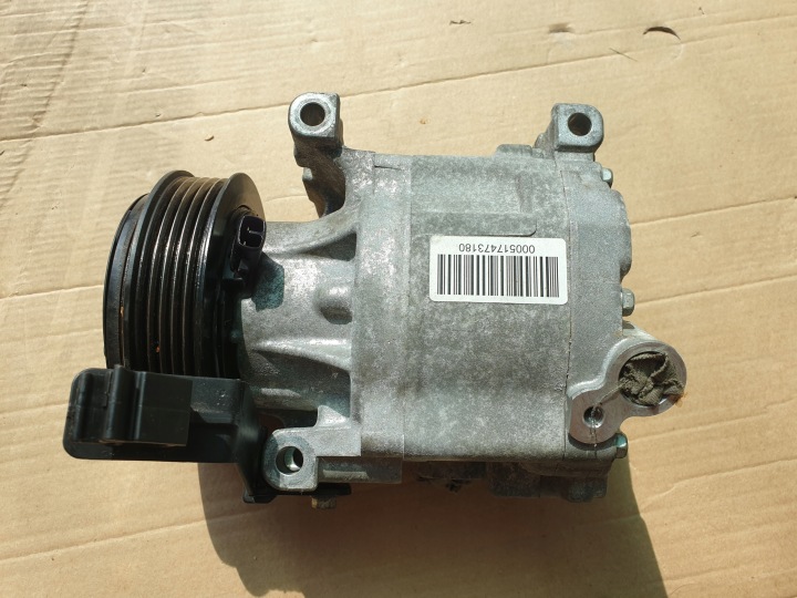 Compresseur Climatisateur air conditionné FIAT PANDA III 1.2 51747318